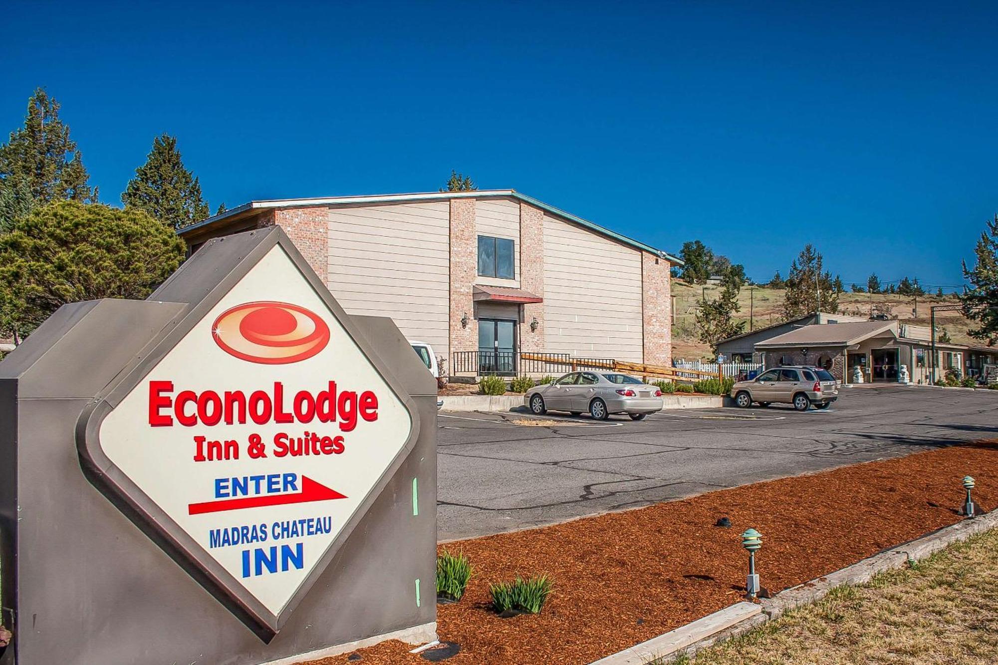 Econo Lodge Inn & Suites מדרס מראה חיצוני תמונה