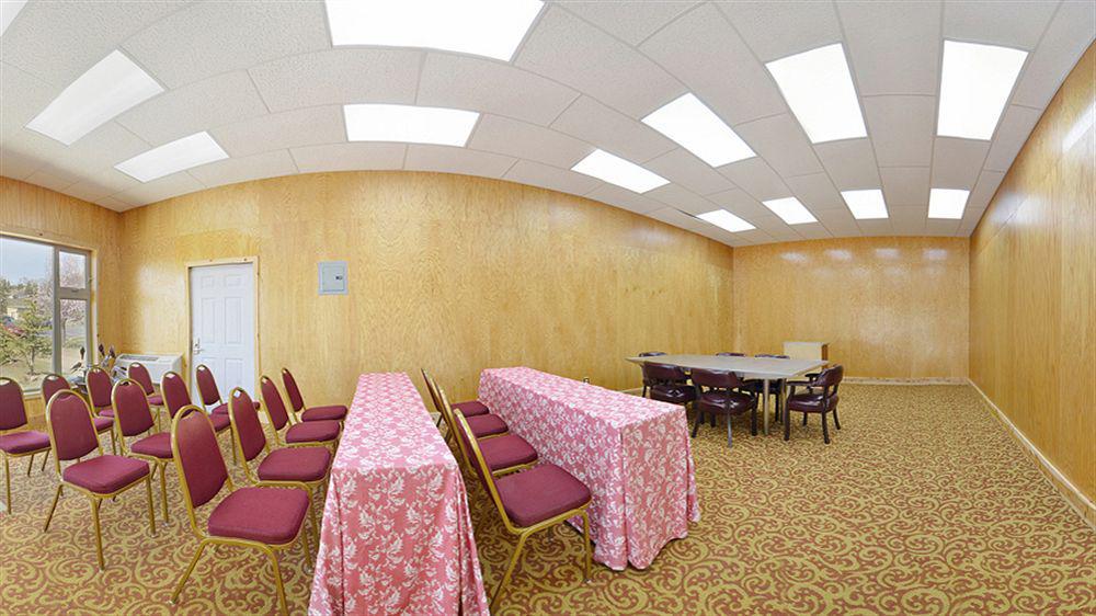 Econo Lodge Inn & Suites מדרס מראה חיצוני תמונה
